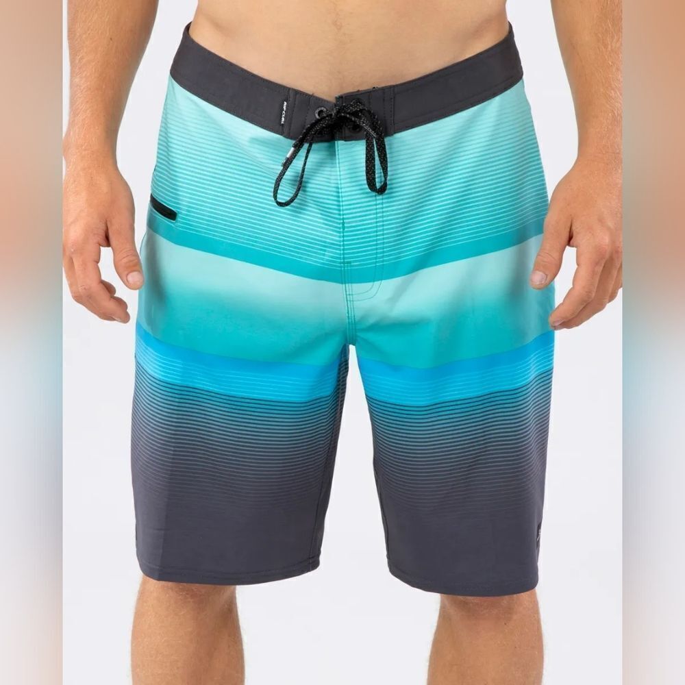 Rip Curl Mirage Setters 22" Boardshorts Sz 42